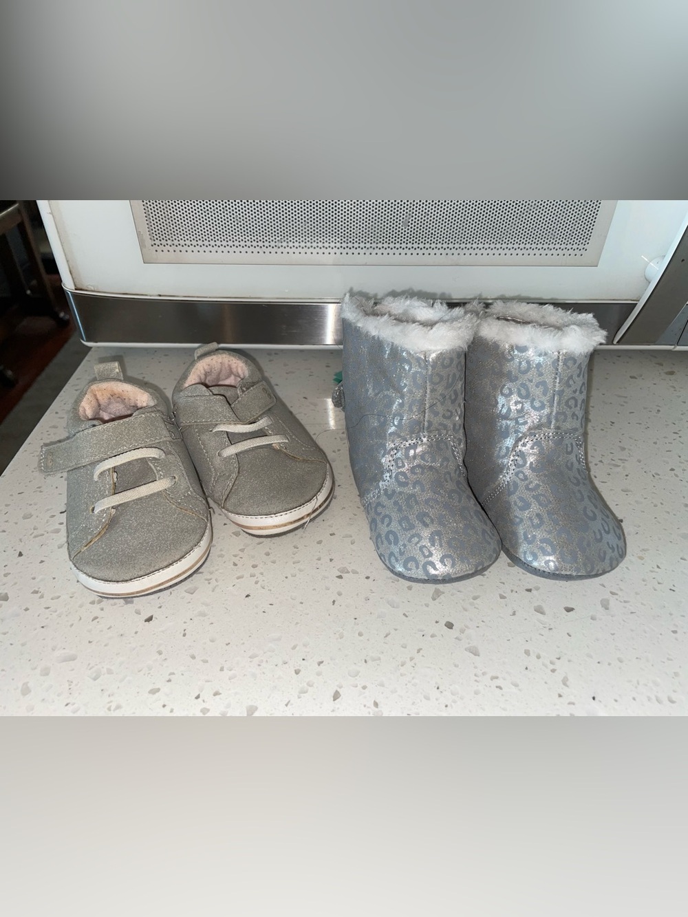 Surprize by Stride Rite Girl’s Shoes Size 6-12 Months NWT